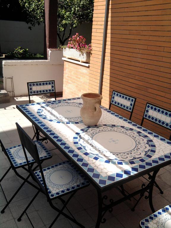 Bouganville Rome